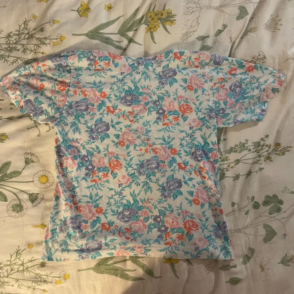 1980s Vintage HER floral cottage style shirt! - Picture 10 of 10